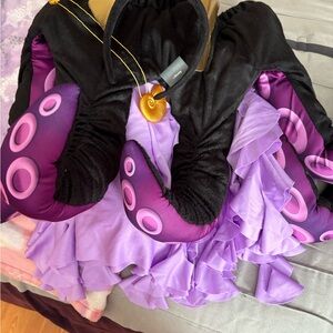 Disney Women’s Ursula Costume
